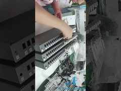 Membungkus rangka distribusi optik