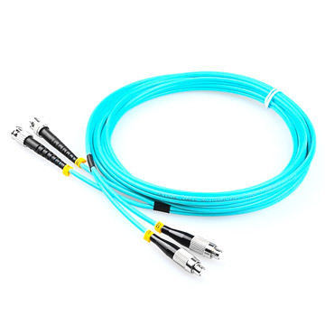 LC ST SC Konektor 3m Fiber Optic Kabel Majelis IEC60332-1 Rating Flame